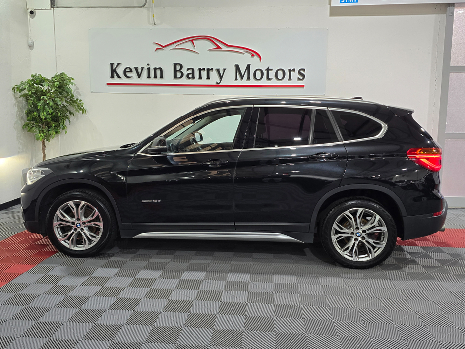 2017 BMW X1 - image 5