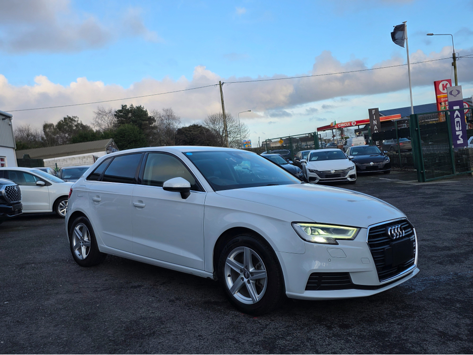 2020 Audi A3 ( 202 REG 1.4 TFSI VIRTUAL COCKPIT - NAVIGATION -CARPLAY ANDROID AUTO   - REVERSING CAMERA / PARKING SENSORS  - LOW ROAD TAX BAND €20,950