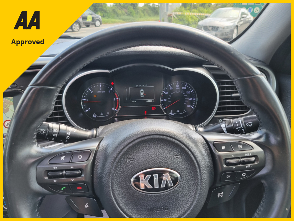 2015 Kia Optima - image 19