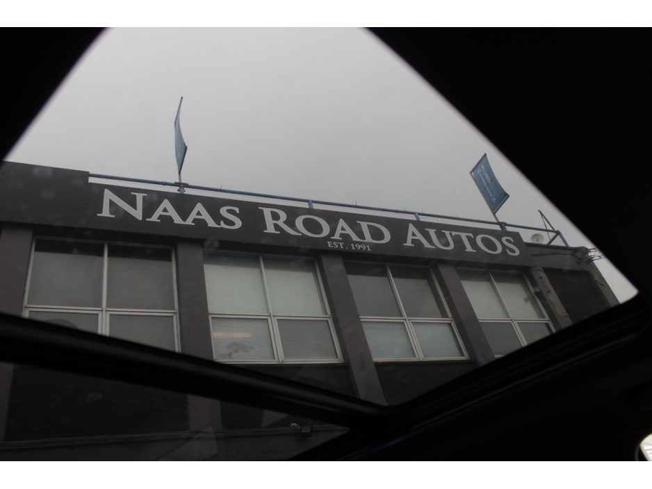 2018 Peugeot 5008 - image 12