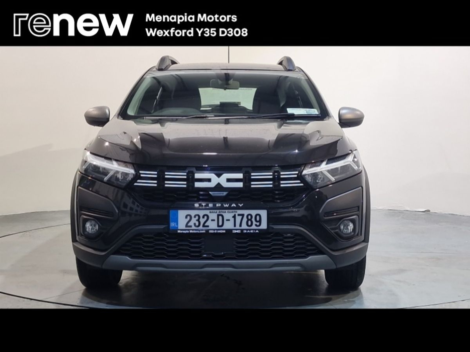 2023 Dacia Sandero Stepway - image 8