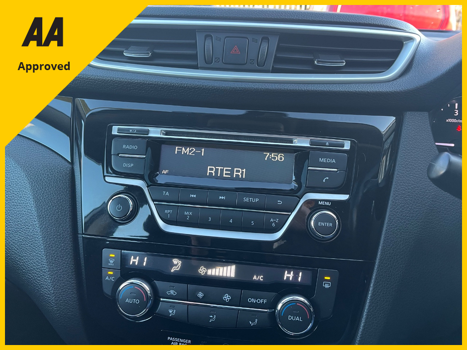 2017 Nissan Qashqai - image 19