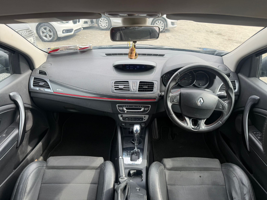 2013 Renault Megane - image 14