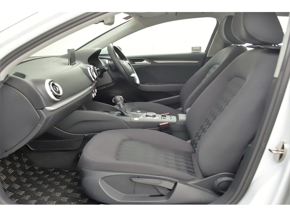 2016 Audi A3 - image 15