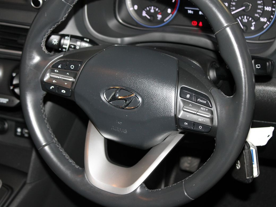 2019 Hyundai Kona - image 11