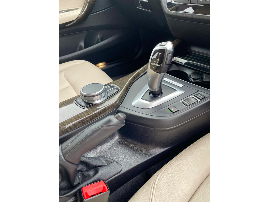 2018 BMW 1 Series - image 28