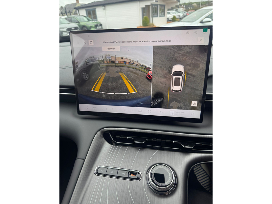 2026 Geely Starray - image 2