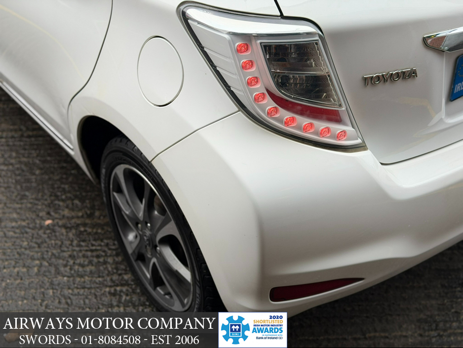 2013 Toyota Yaris 1.33 VVT-I TREND 5DR - FRESH NCT €6,950
