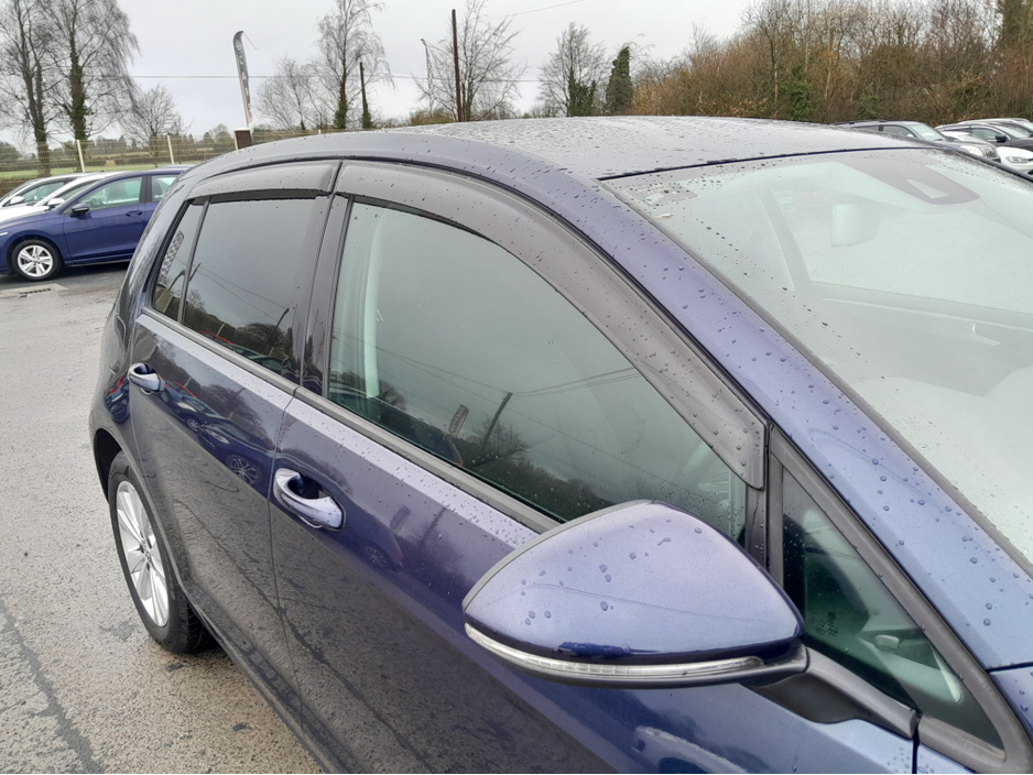 2016 Volkswagen Golf - image 11