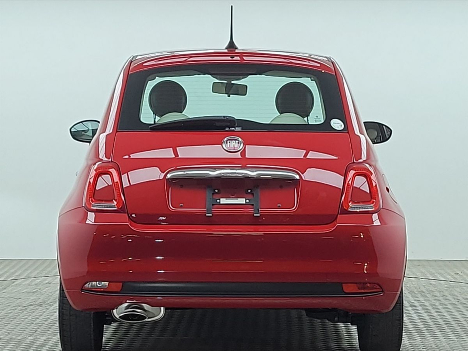 2021 Fiat 500 - image 10