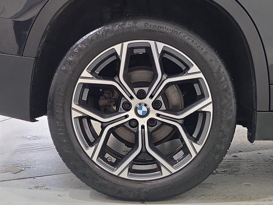 2022 BMW X1 - image 14