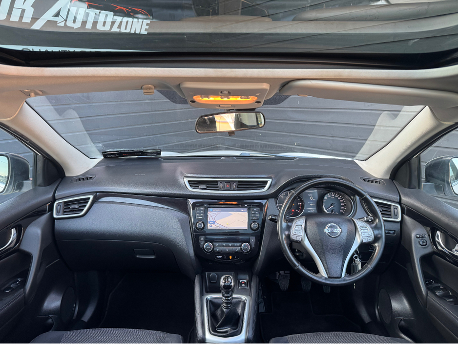 2017 Nissan Qashqai - image 15