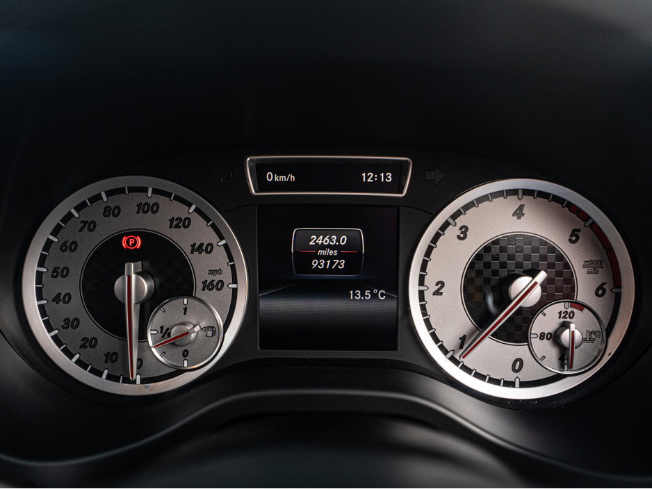 2015 Mercedes-Benz A Class - image 22