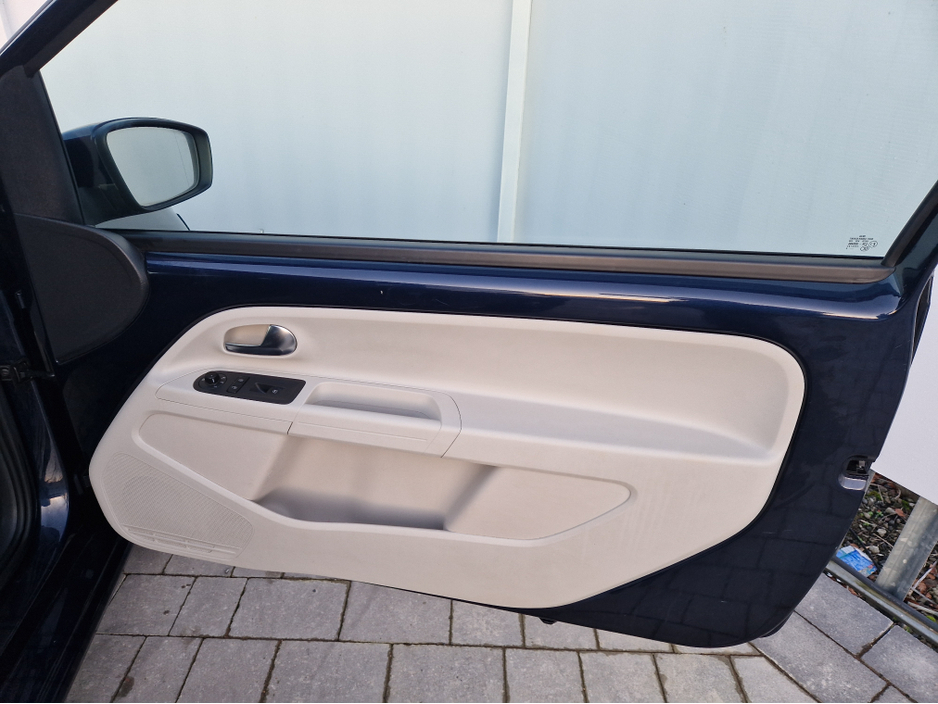 2012 Volkswagen up! 1.0 PETROL AUTO €6,995