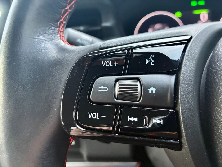 2022 Honda HR-V Advance Style, Petrol Hybrid Automatic, 17800KMs €32,995