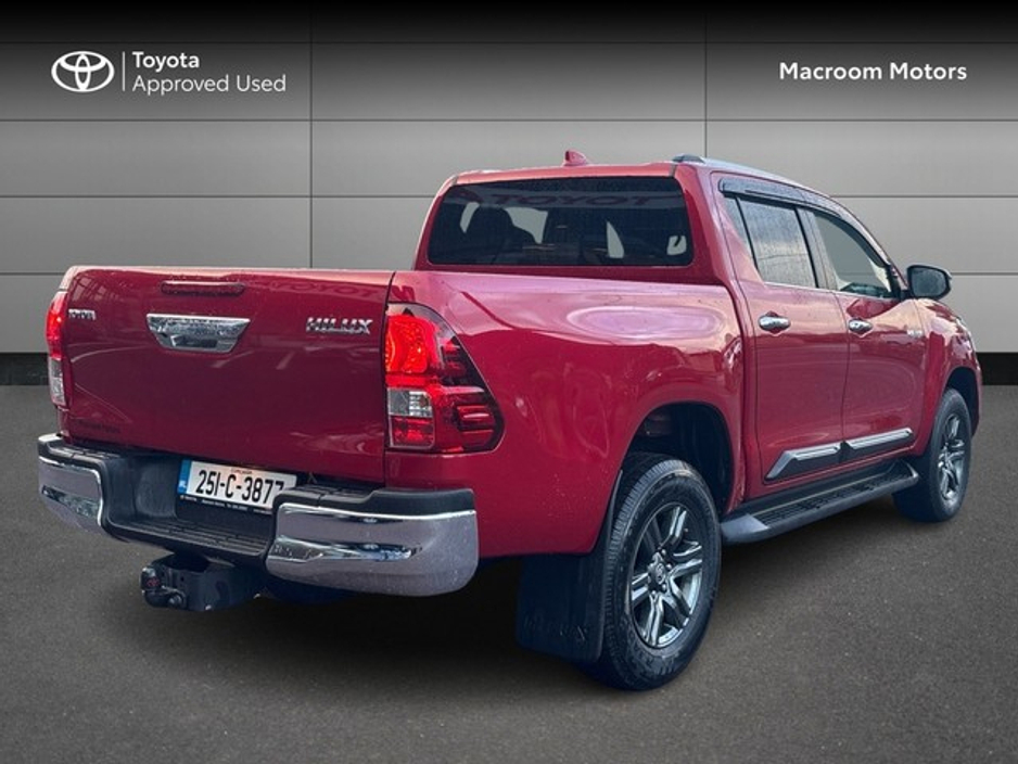 2025 Toyota Hilux HILUX 2.8 SR5 DOUBLE CAB €49,000