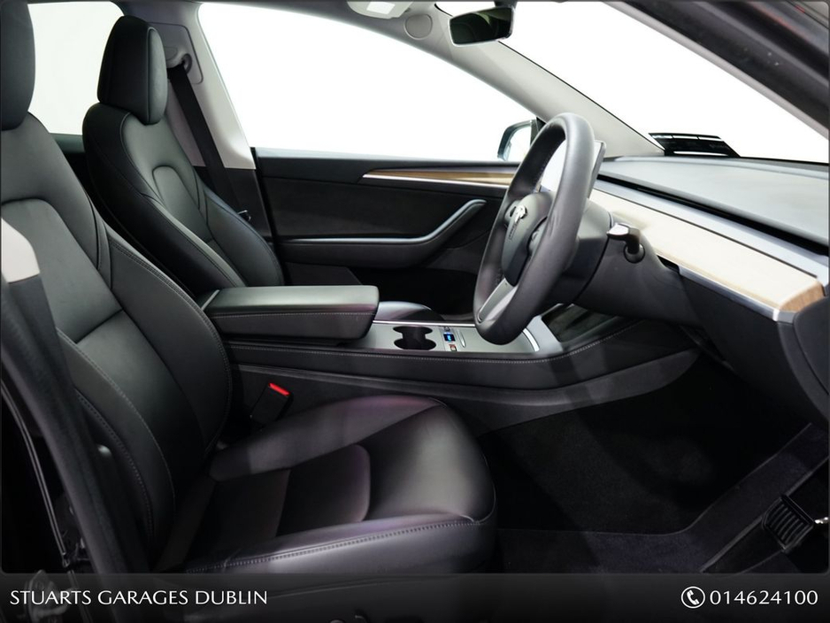 2023 Tesla Model Y - image 22