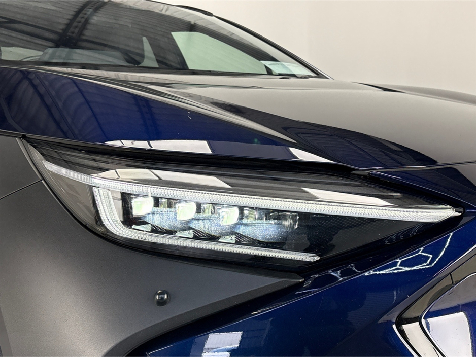 2024 Subaru Solterra - image 9