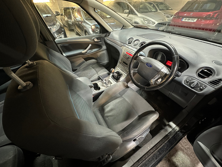 2010 Ford S-Max 2.0TDCI 115PS Zetec €2,488