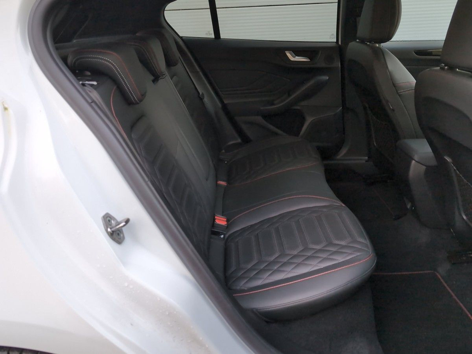 2024 Ford Focus - image 19