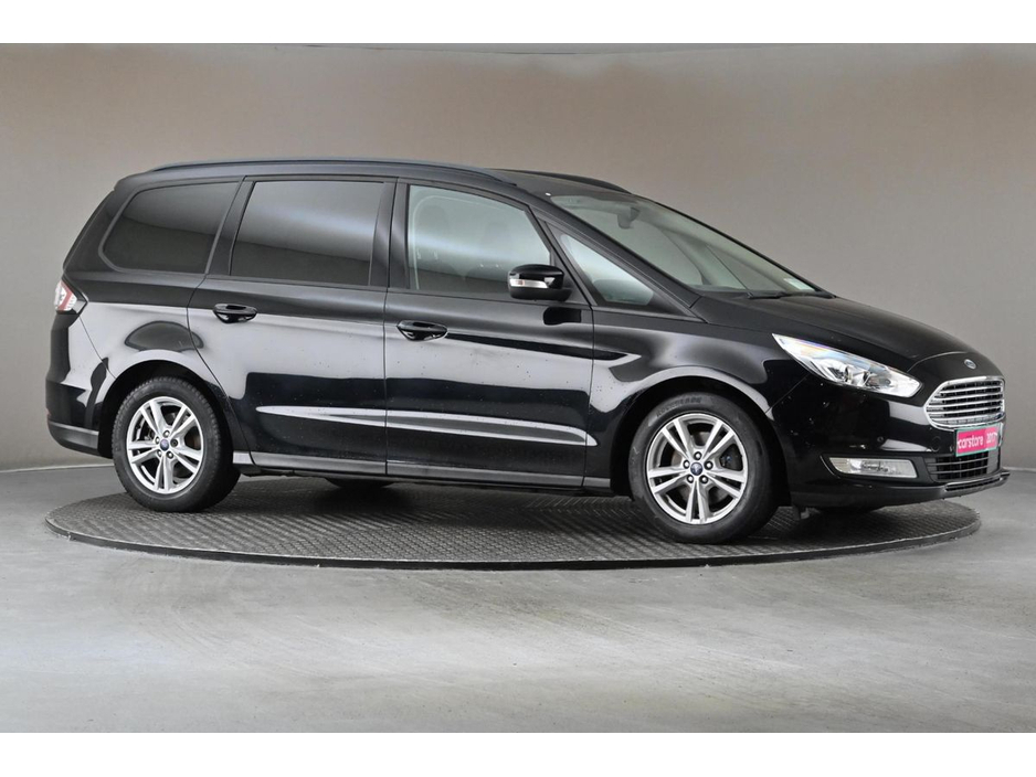 2017 Ford Galaxy - image 12