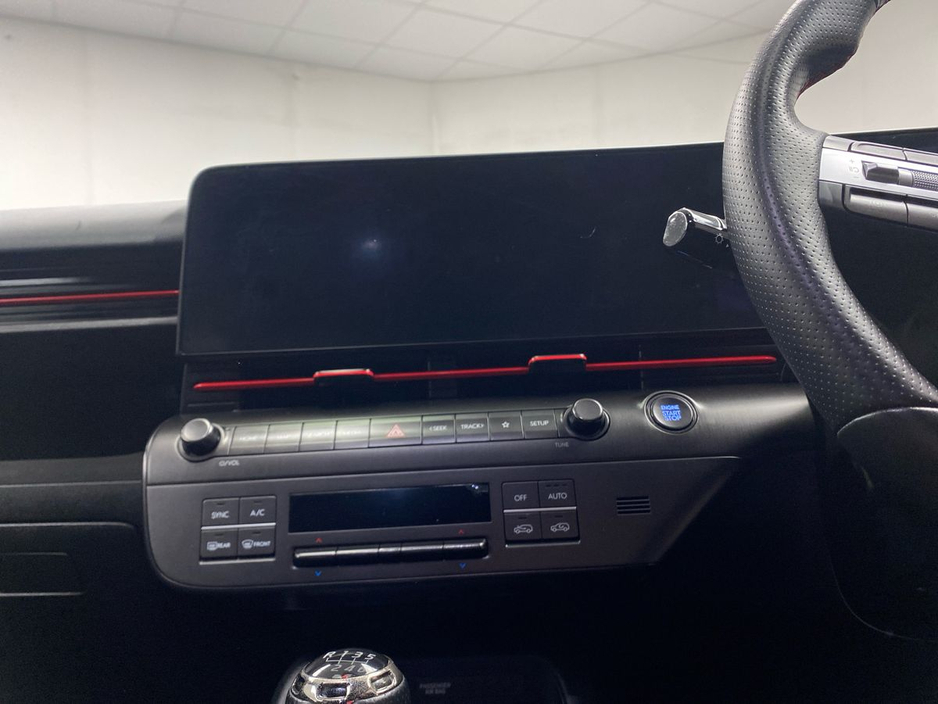 2024 Hyundai Kona - image 8