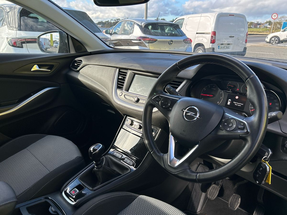 2020 Opel Grandland X 1.5 Turbo D 130PS 6 Speed SC €21,950