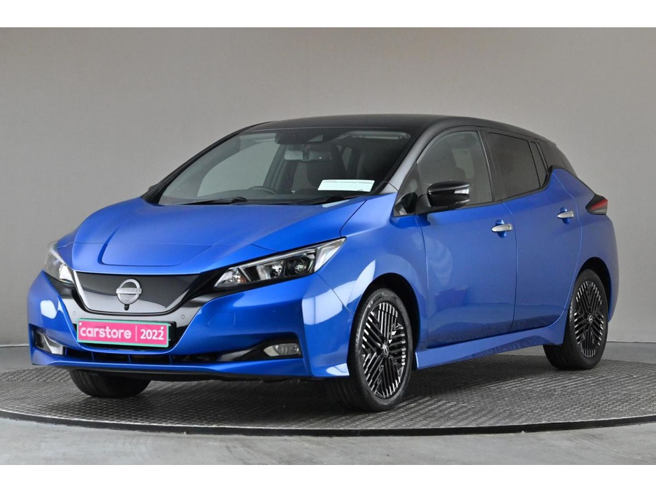 2022 Nissan Leaf - image 3