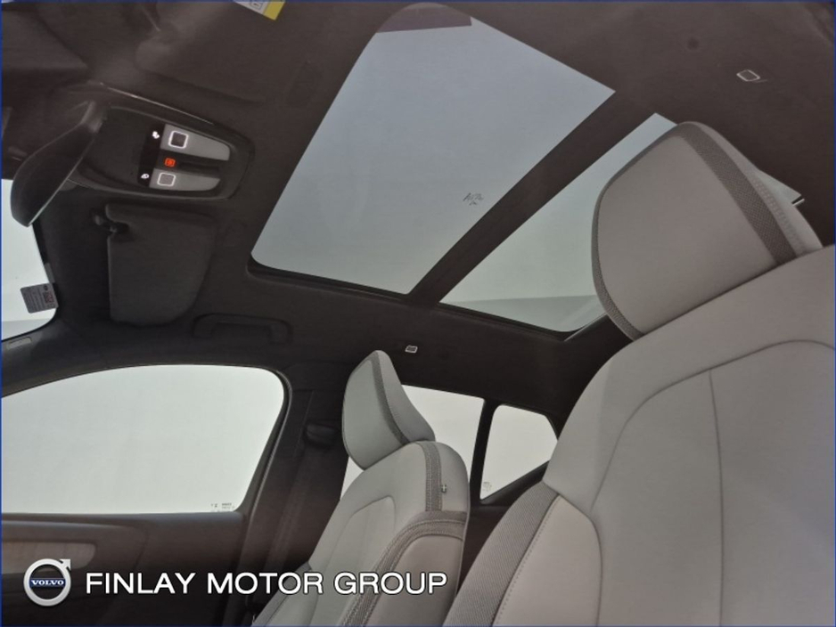 2025 Volvo EX40 Ultra single motor 69kw battery €48,750