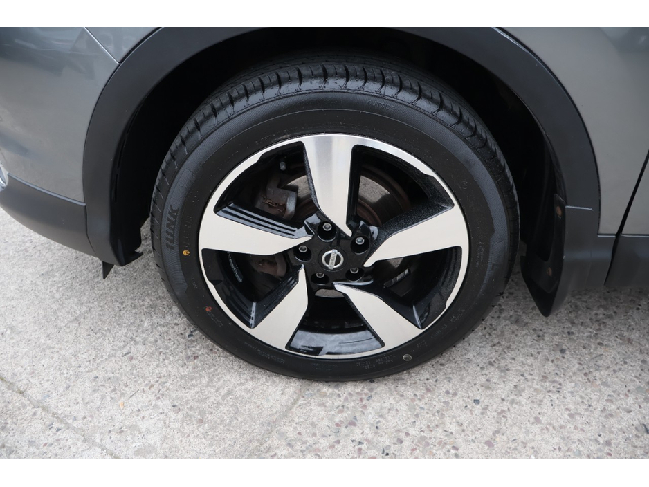2017 Nissan Qashqai - image 35