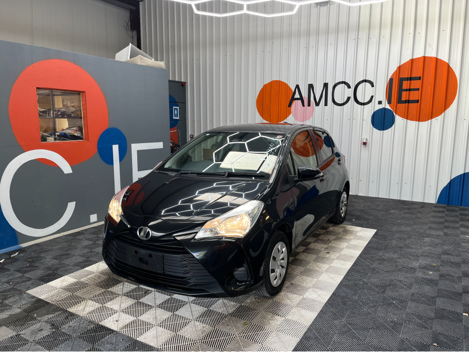 2018 Toyota Vitz - image 5