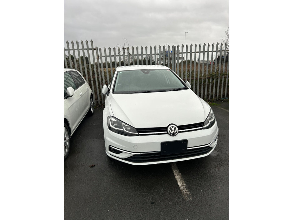 2019 Volkswagen Golf  €18,950