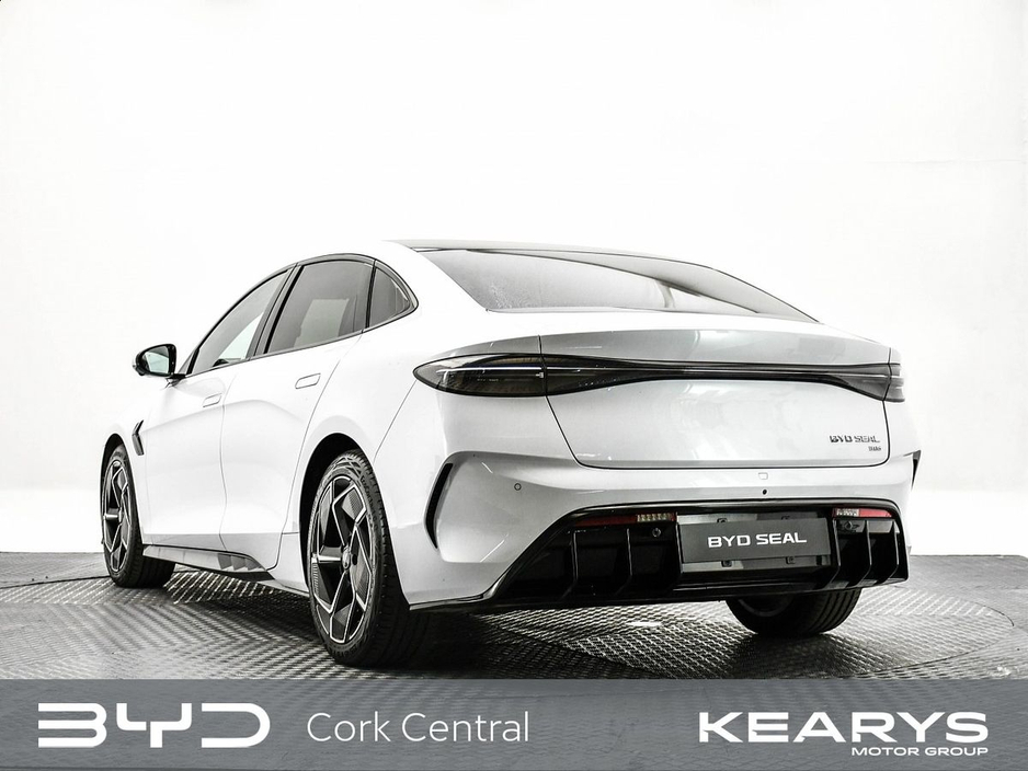 2026 BYD Seal - image 5