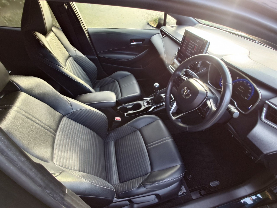 2020 Toyota Corolla - image 11