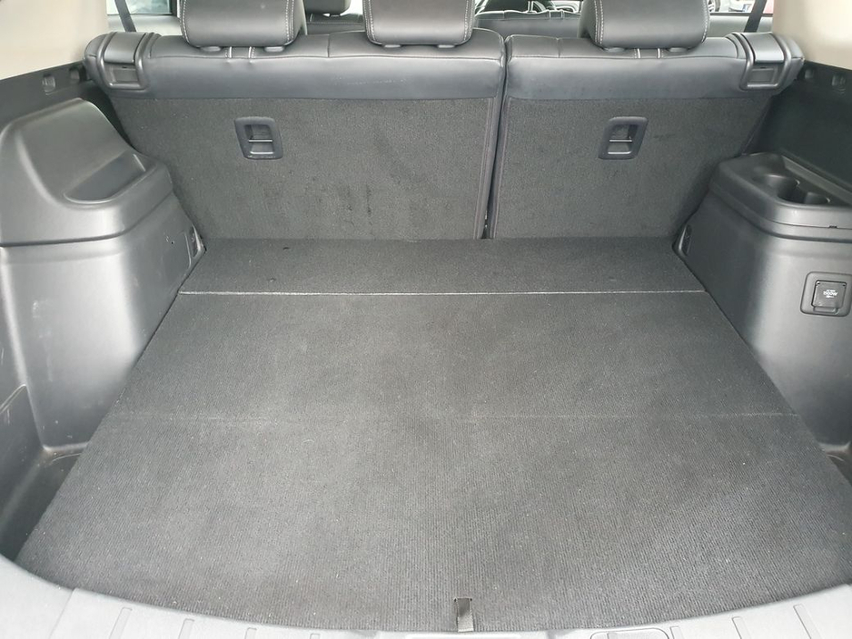 2016 Mitsubishi Outlander - image 26