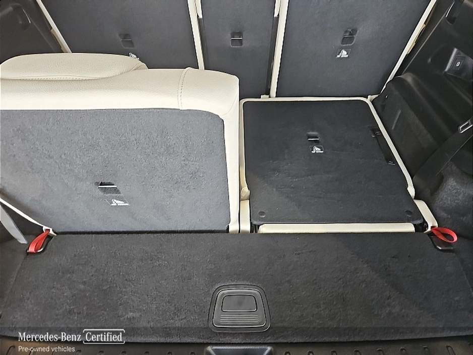 2025 Mercedes-Benz GLB - image 11