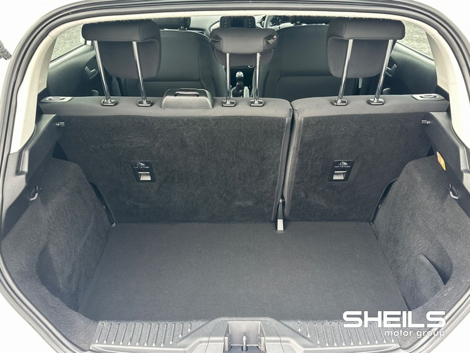 2018 Ford Fiesta - image 9