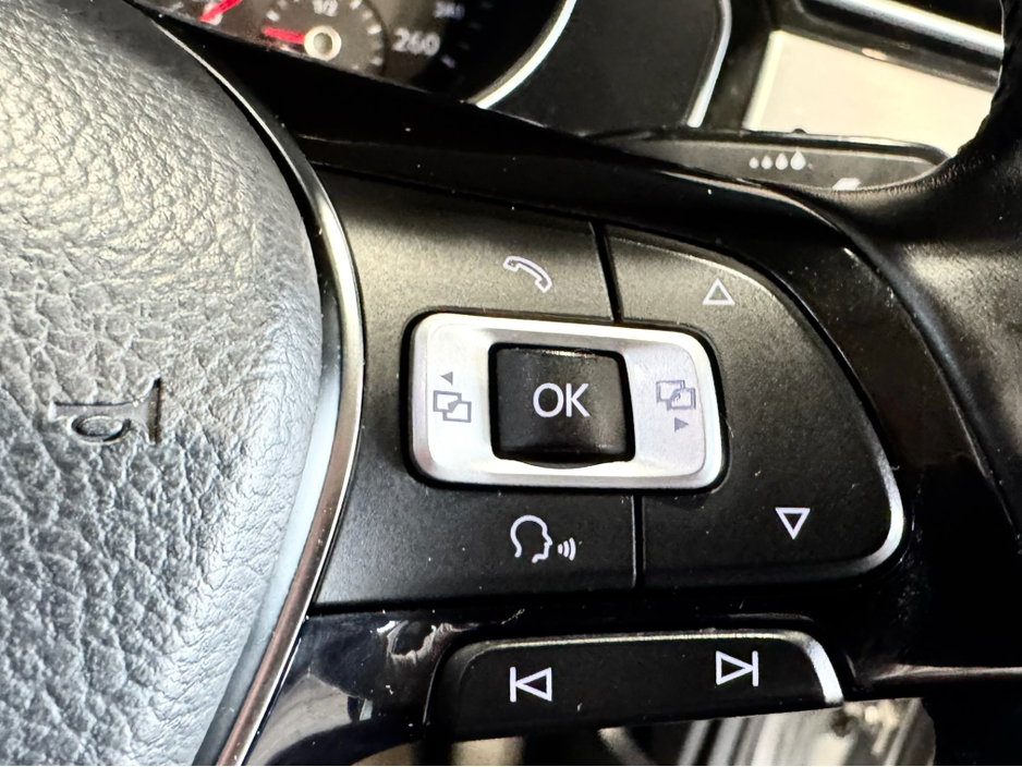 2017 Volkswagen Passat HIGHLINE 1.6 TDI MANUAL 6SPEED FWD 120HP 4DR €18,990