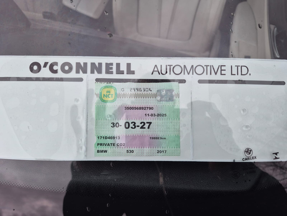 2017 BMW 5 Series - image 20