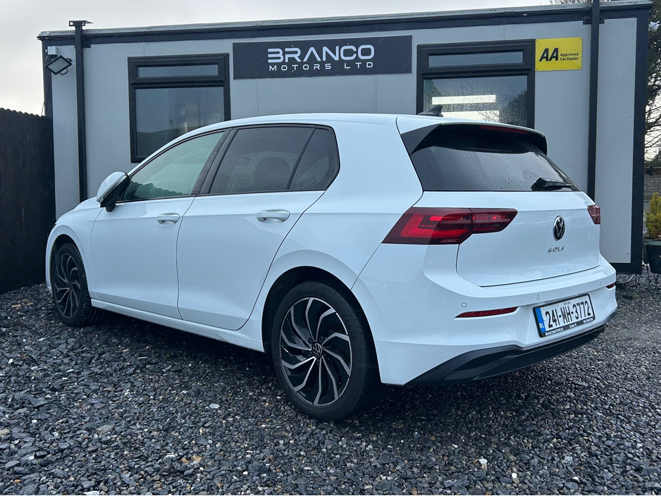 2024 Volkswagen Golf Volkswagen Golf Style DSG 2.0 TDI 2024 €30,950