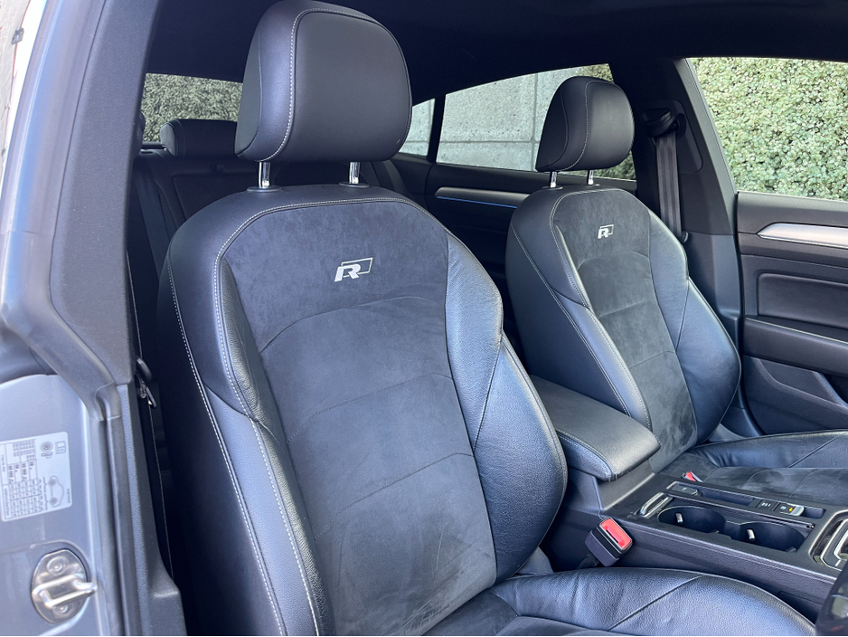 2020 Volkswagen Arteon R-LINE 240HP 4MOTION AUTOMATIC 2.0 DIESEL //HIGH SPEC//PANORAMIC GLASS ROOF//KEYLESS ENTRY//SAT NAV//HEATED FRONT AND REAR SEATS// €32,950