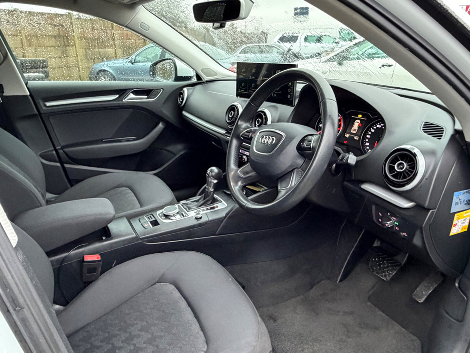 2014 Audi A3 1.4 TFSI S TRONIC €13,950