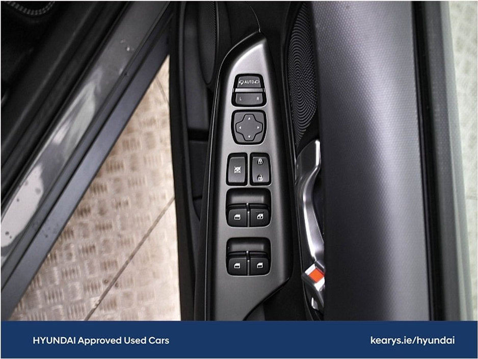 2023 Hyundai Kona - image 24