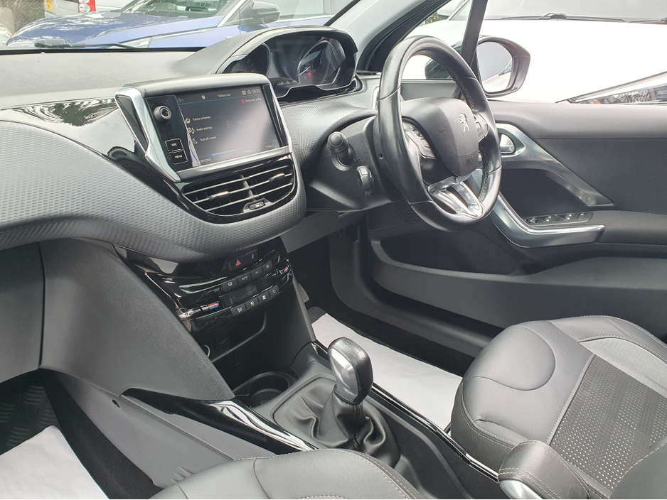 2019 Peugeot 2008 ALLURE PREMIUM 1.2L PETROL 82BHP MANUAL NCT 02/28 FINANCE AVAILABLE @ €49 PER WEEK 2 KEYS/ PAN ROOF/ PARKING SENSORS/ HALF LEATHER SEATS/ TOUCH SCREEN MEDIA/ HISTORY CHECKED €10,900