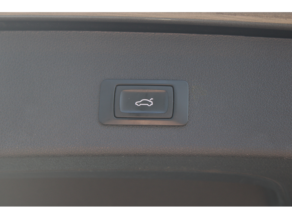 2017 Audi Q5 - image 20