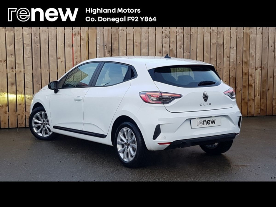 2025 Renault Clio TCe 90 DFull Evolution €23,900