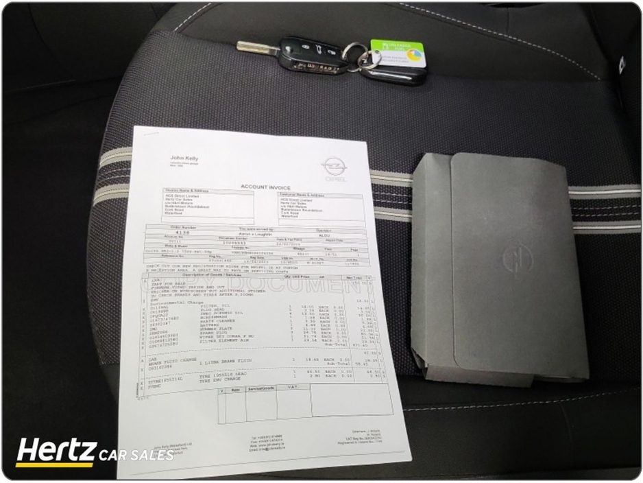 2023 Opel Corsa - image 20