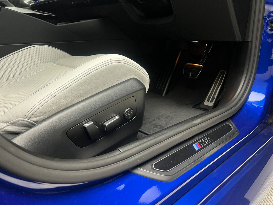 2025 BMW M5 - image 19