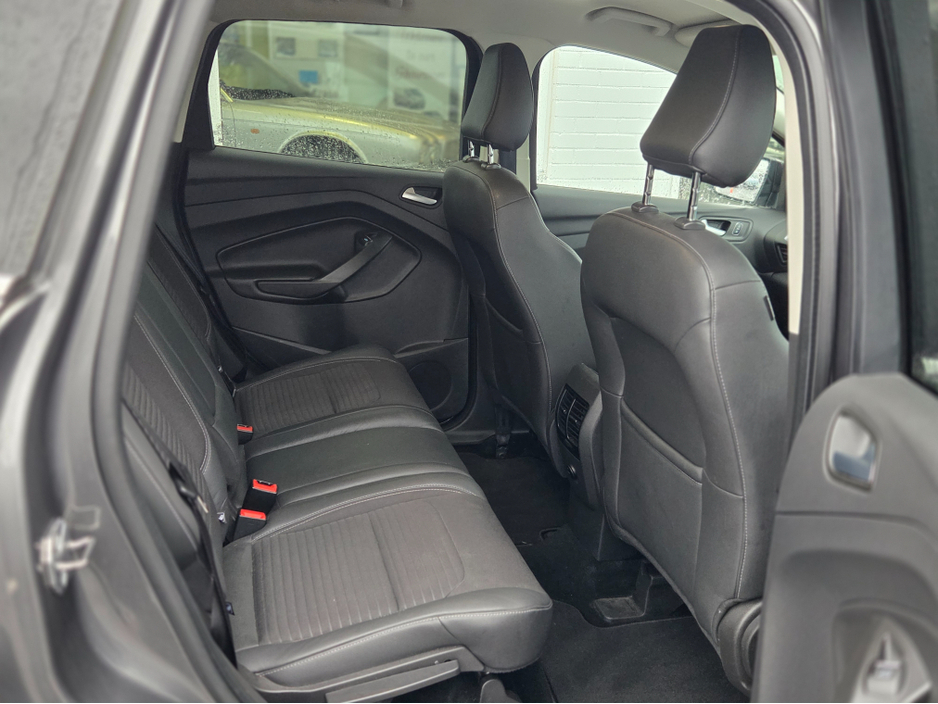 2018 Ford Kuga 1.5 TDCI TITANIUM 120PS 2 2WD 5DR AUTO €17,990