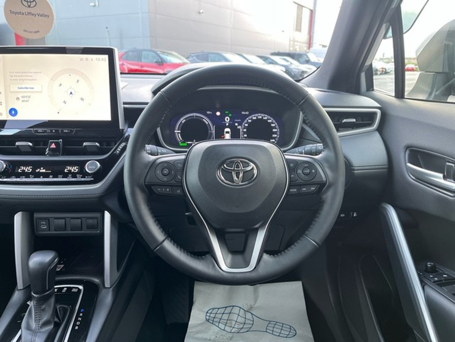 2025 Toyota Corolla Cross COROLLA CROSS 1.8 SPORT €41,450